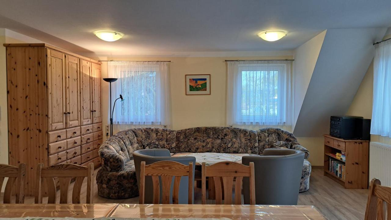 Ferienobjekt Beim Steinmetzen Apartment Радебойл Екстериор снимка