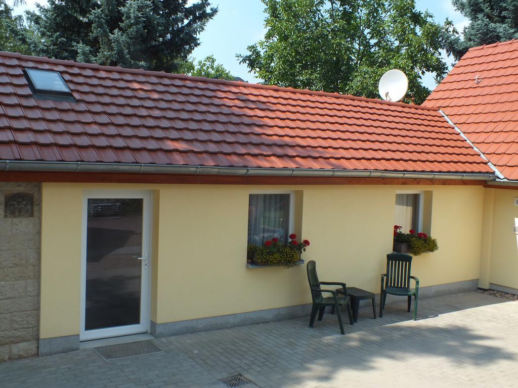 Ferienobjekt Beim Steinmetzen Apartment Радебойл Екстериор снимка